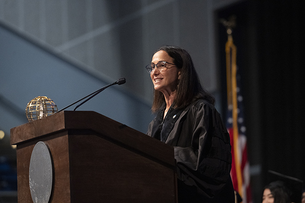 Guest speaker Lindsey Spindle, president of the Samueli Family Philanthropies, told the students “No matter how far you go from the University of California, Irvine, you will remain forever interconnected.” Steve Zylius