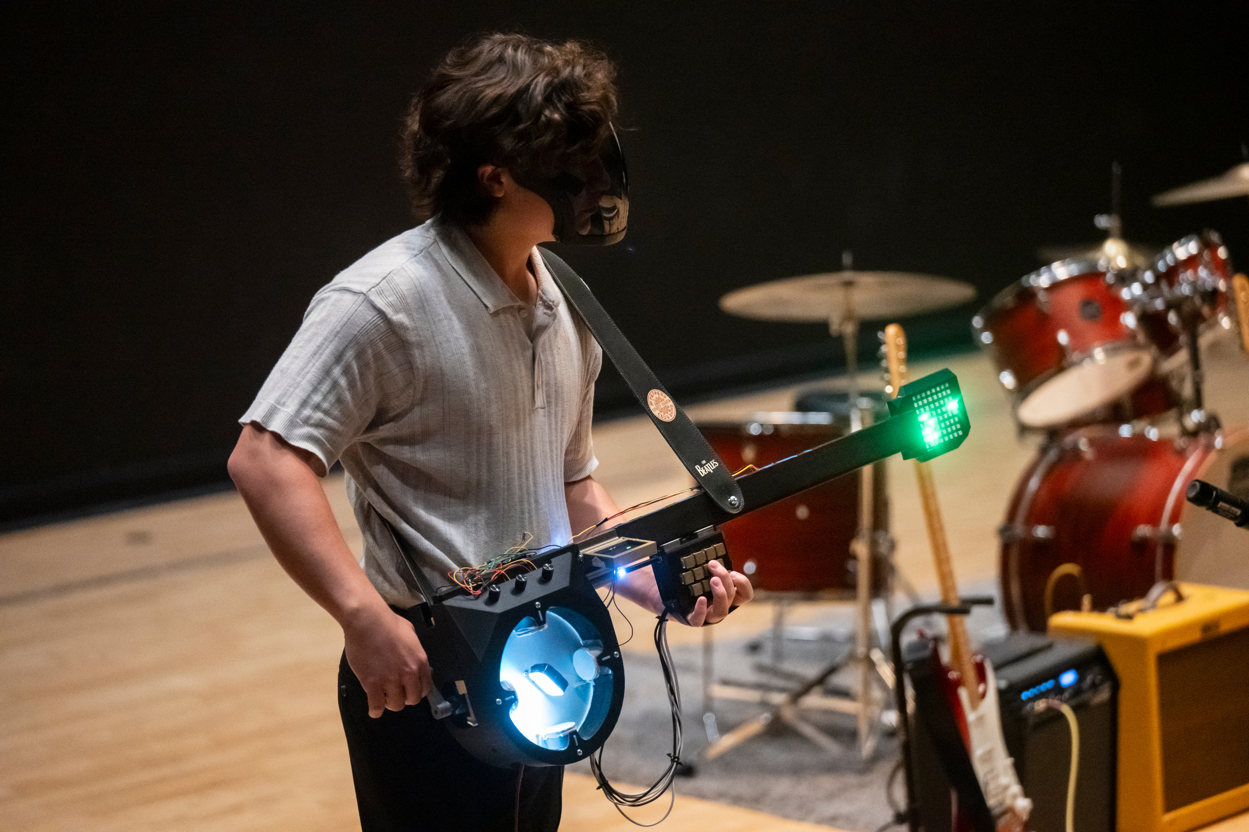 Political science student Zachary Lee plays the winning instrument, the Dynamic Ultralight Beam Synth (DUBS), at E-SONIC. (Steve Zylius/UCI)