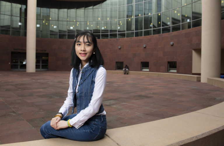 Loan Le, a senior in pharmaceutical sciences, says that receiving the Osher Scholarship Endowment for California Community College Transfer Students “encourages me to confidently continue with my academic endeavors, rather than [dealing with] the stress of supporting my education and my family. It inspires me to embrace my time at UCI to the fullest.” Steve Zylius / UCI