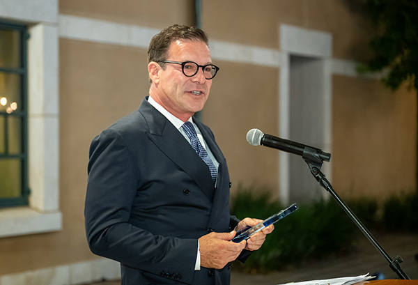 Terry Sanger accepts the Excellence Award from University Lab Partners and the Beall Family Foundation at their 2024 Ignite Gala. Photo courtesy of ULP.